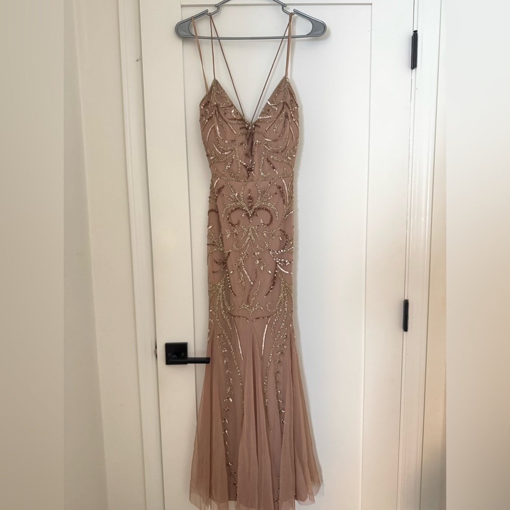 Adrianna Papell style #40157